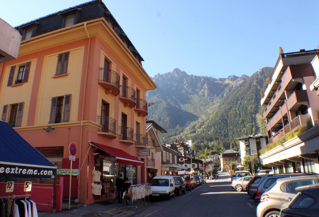 Apartment Vila 1 - Cosy Central Chamonix Loft Exterior photo